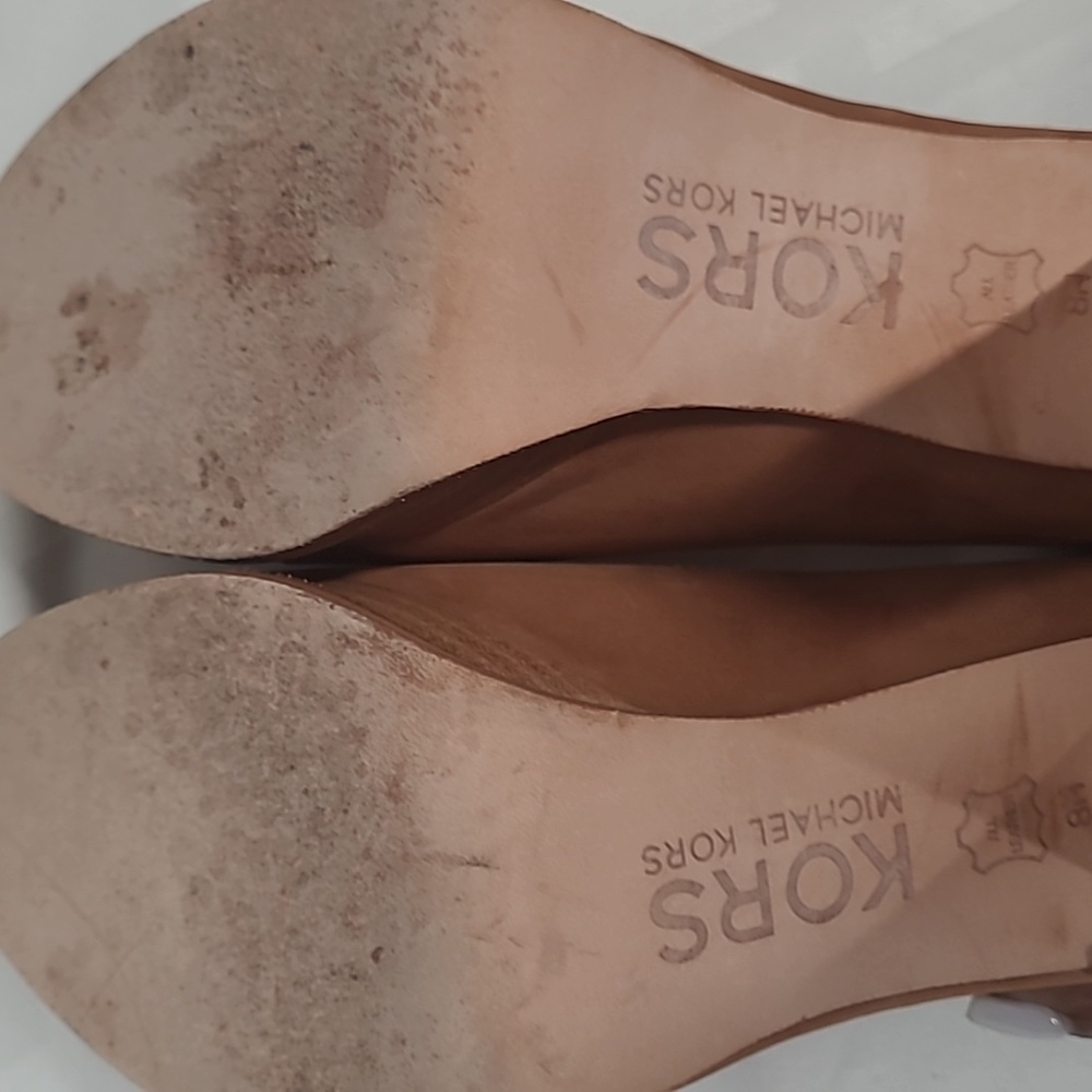 Kors Michael Kors Women's Peep Toe Heels - Picture 9 of 11